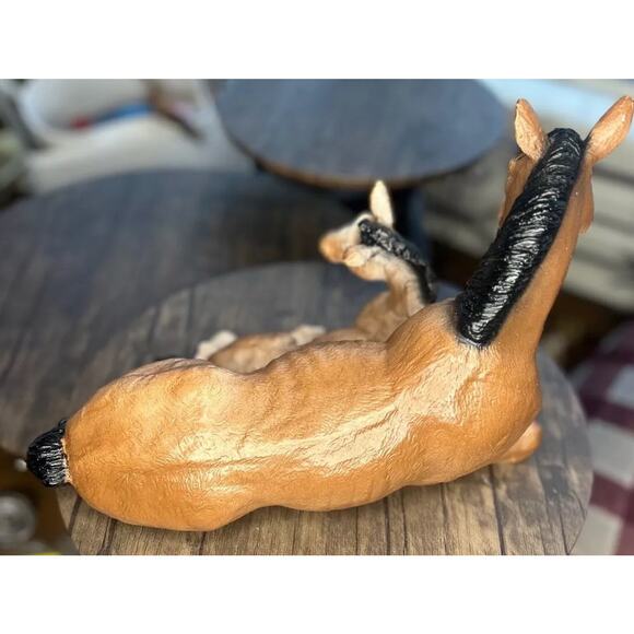 Vintage Universal Statuary Corp Horse mare & foal statue # 876 1988 Resin 13" - Picture 5 of 8